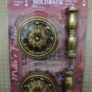 WOODEN CURTAIN AND DRAPERY HOLDBACKS